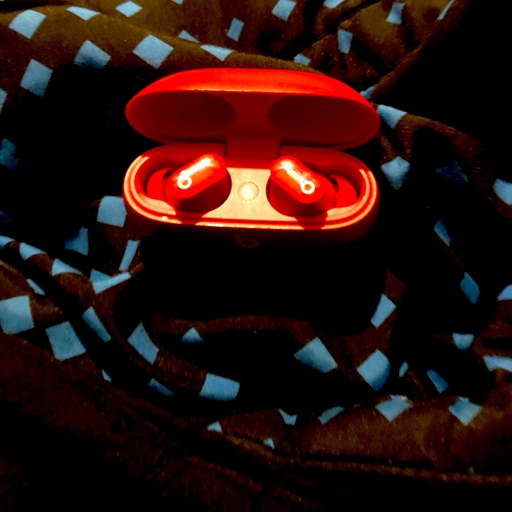 Beats Solo Buds; Bluetooth Earbuds